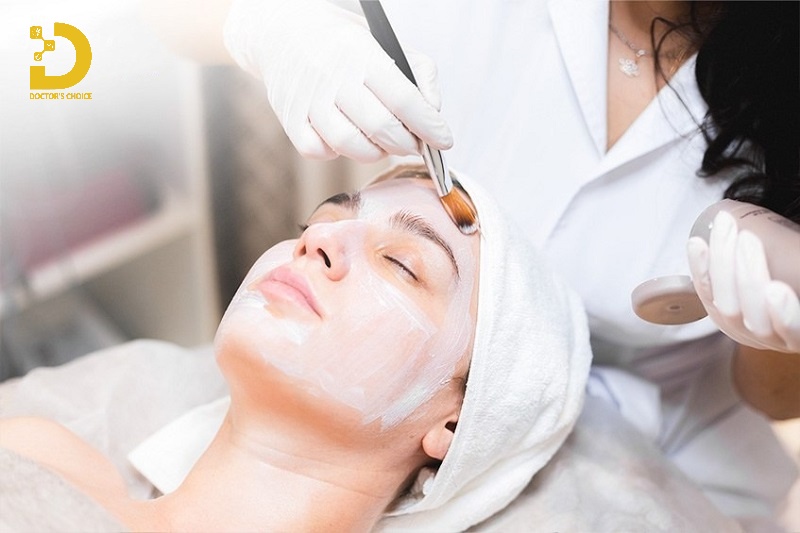 Phương pháp peel da trị mụn