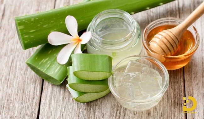 Các nguyên liệu tự nhiên hỗ trợ trị mụn đầu đinh