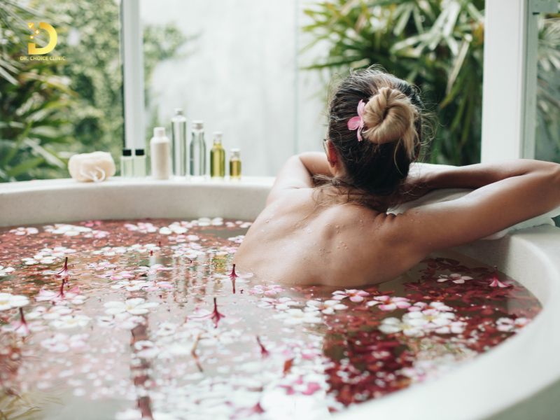 Điều Trị Viêm Da Cơ Địa (Chàm) Nhanh Chóng, An Toàn HCM 8 Tắm thảo dược phương pháp trị viêm da cơ địa tự nhiên