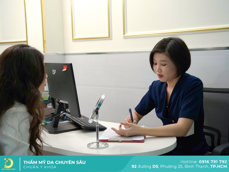 Lấy Nhân Mụn An Toàn, Hiệu Quả Chuẩn Y Khoa Tại TP.HCM 18 Dr. Choice luôn sẵn lòng đồng hành trong suốt hành trình làn da phục hồi