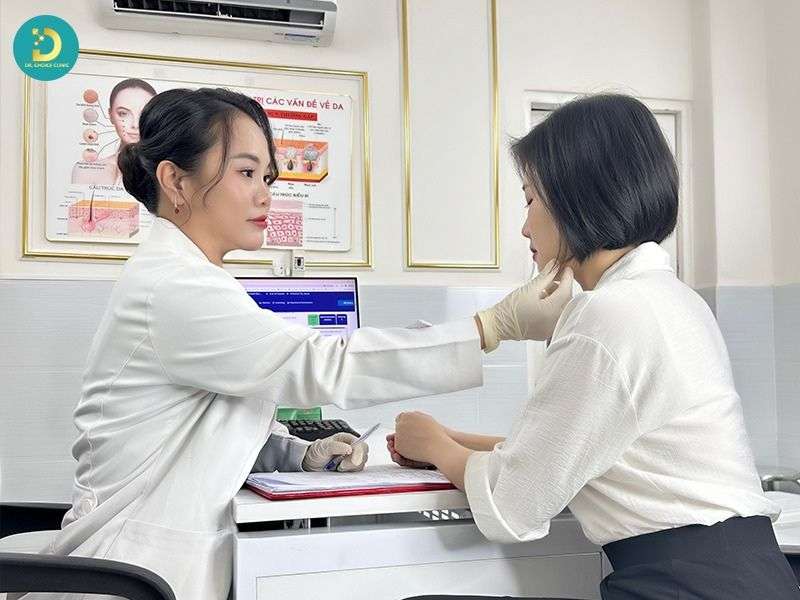 Khi nào nên đi khám bác sĩ da liễu