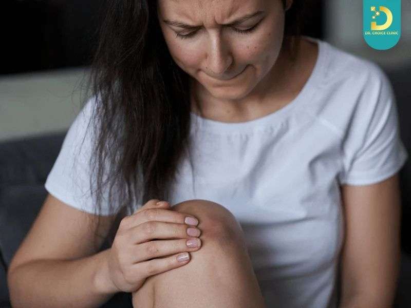 Cơ chế hình thành sắc tố melanin gây thâm sạm vùng khớp