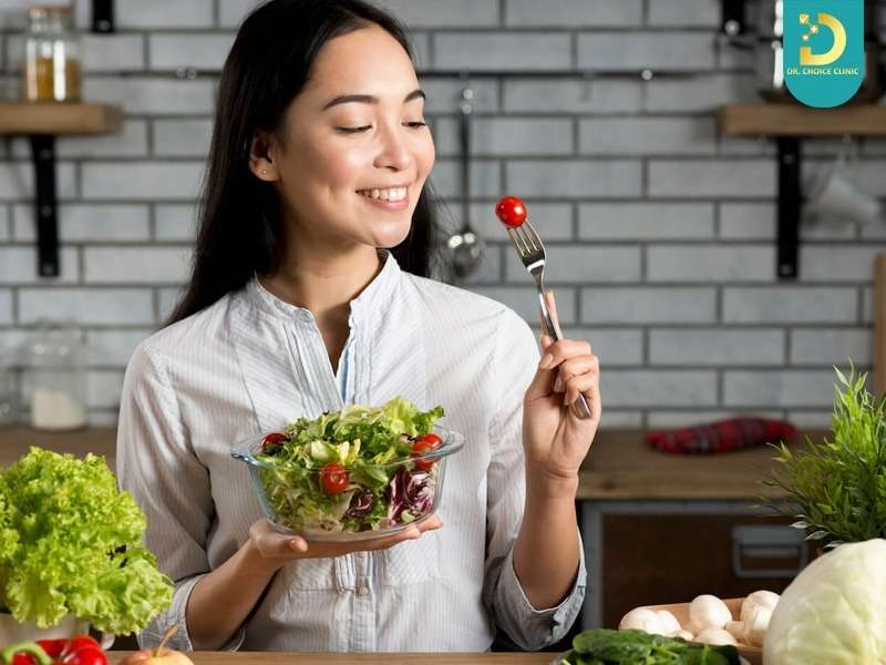 vi sao che do an anh huong truc tiep den tinh trang mun