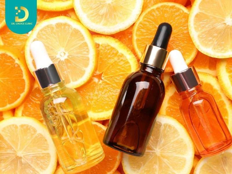 Retinoids và Vitamin C tác động thế nào đến cấu trúc da?