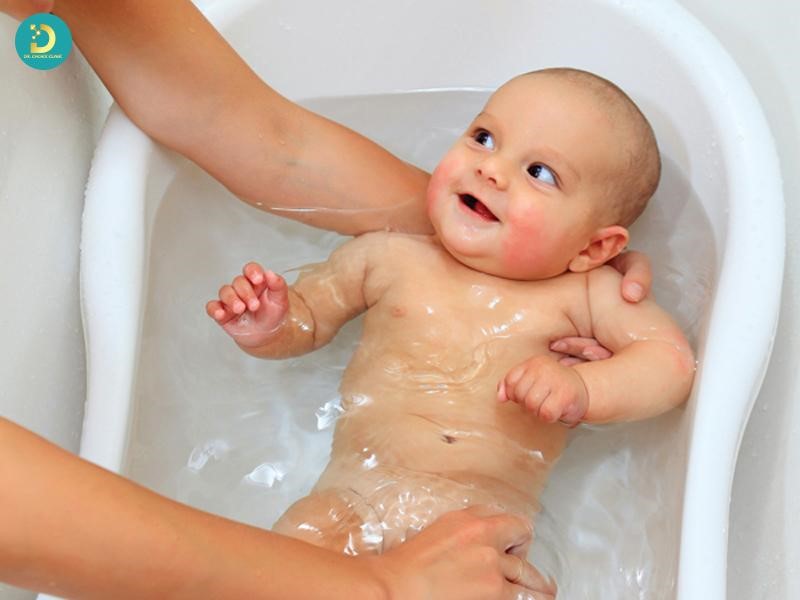 Vệ sinh và chăm sóc da đúng cách mỗi ngày